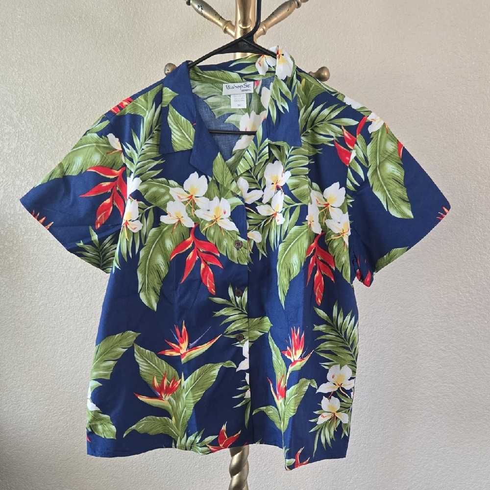 Blue Hawaiian Floral Button Down Shirt